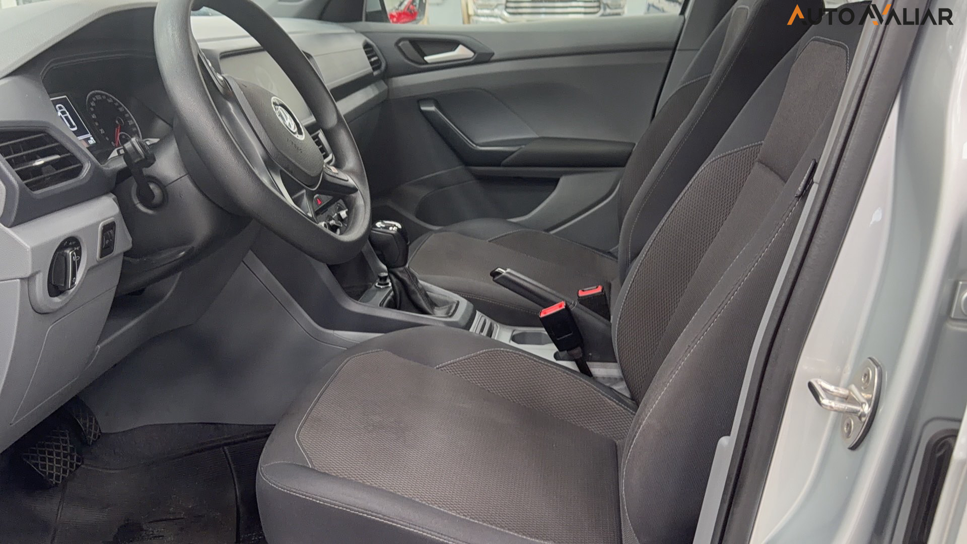 VOLKSWAGEN T-CROSS 1.0 200 TSI TOTAL FLEX SENSE AUTOM&Aacute;TICO