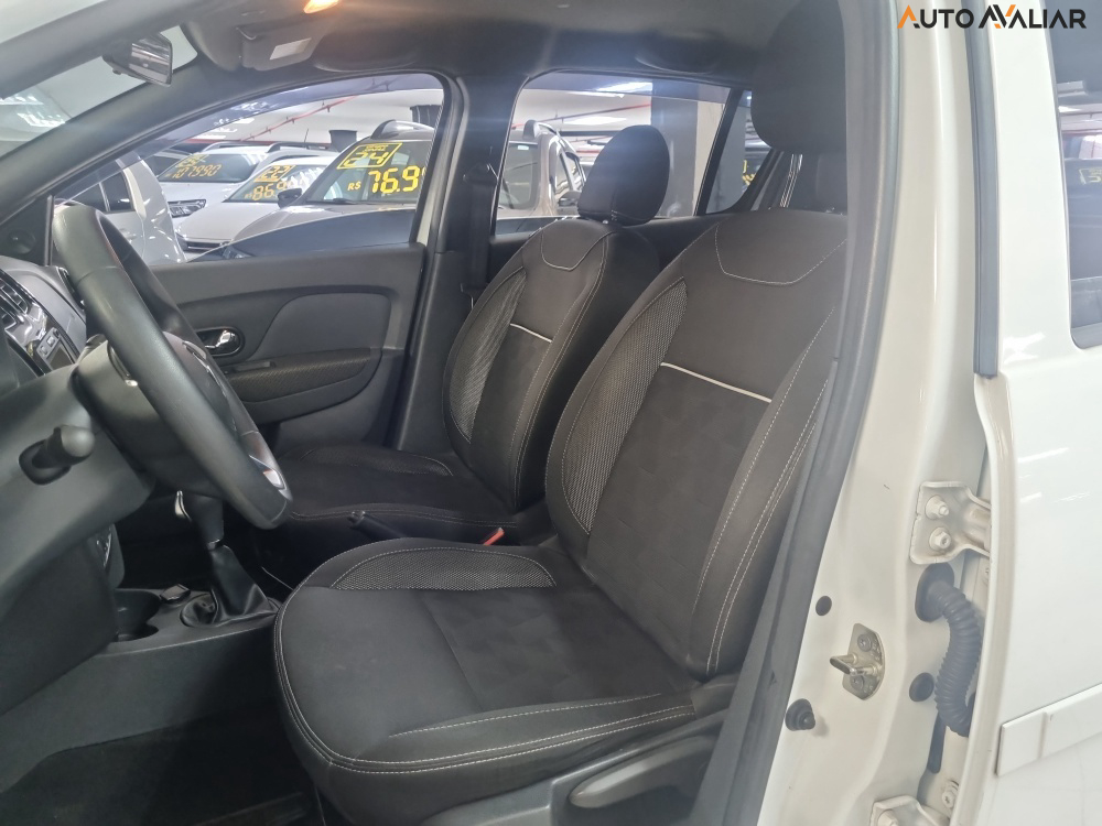 RENAULT SANDERO 1.6 16V SCE FLEX ZEN AUTOMATICO