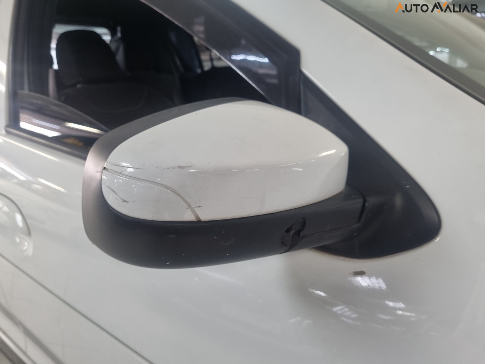 RENAULT SANDERO 1.6 16V SCE FLEX ZEN AUTOMATICO