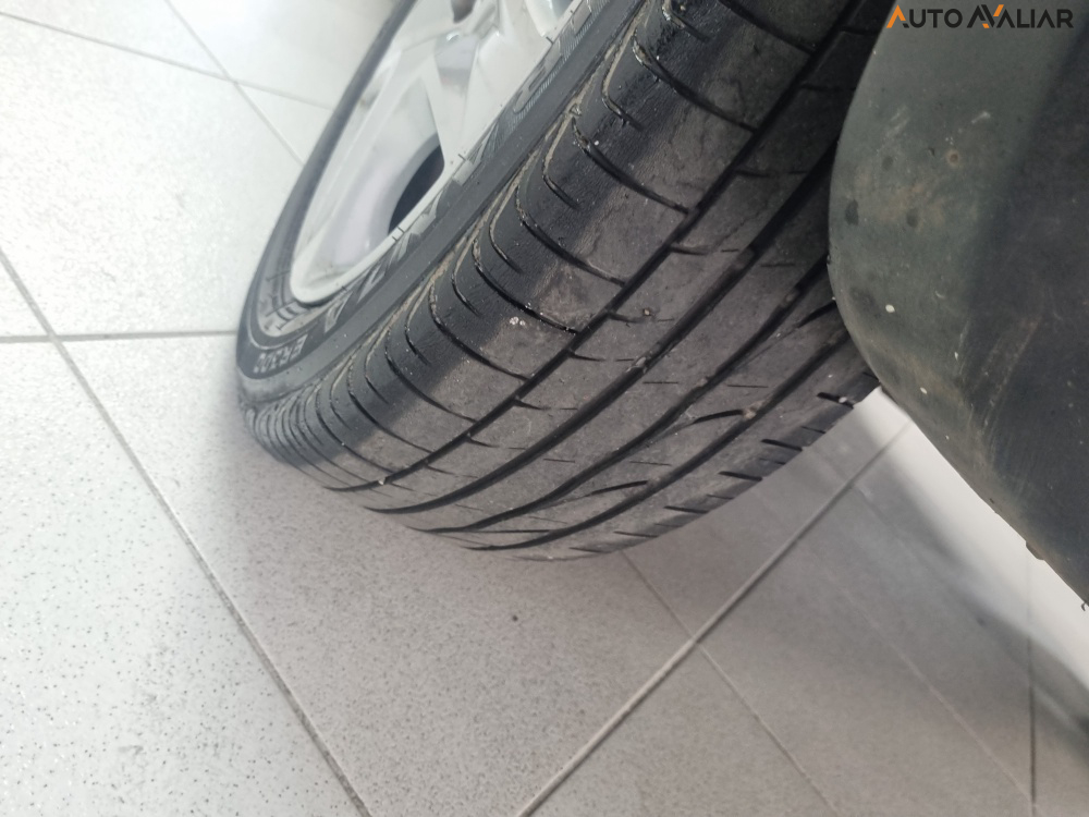 RENAULT SANDERO 1.6 16V SCE FLEX ZEN AUTOMATICO