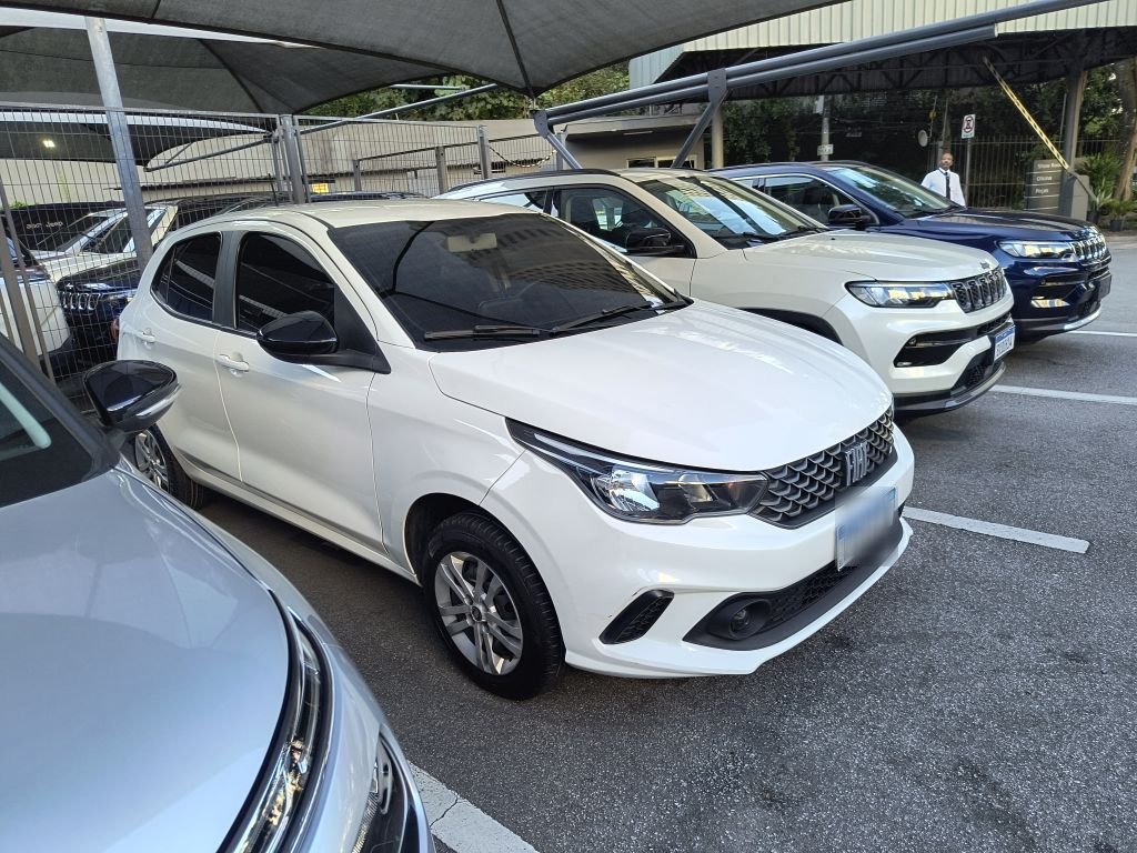 FIAT ARGO 1.0 FIREFLY FLEX DRIVE MANUAL FIAT ARGO 1.0 FIREFLY FLEX DRIVE MANUAL