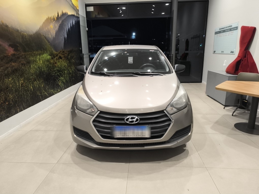 HYUNDAI HB20 1.0 COMFORT 12V FLEX 4P MANUAL HYUNDAI HB20 1.0 COMFORT 12V FLEX 4P MANUAL