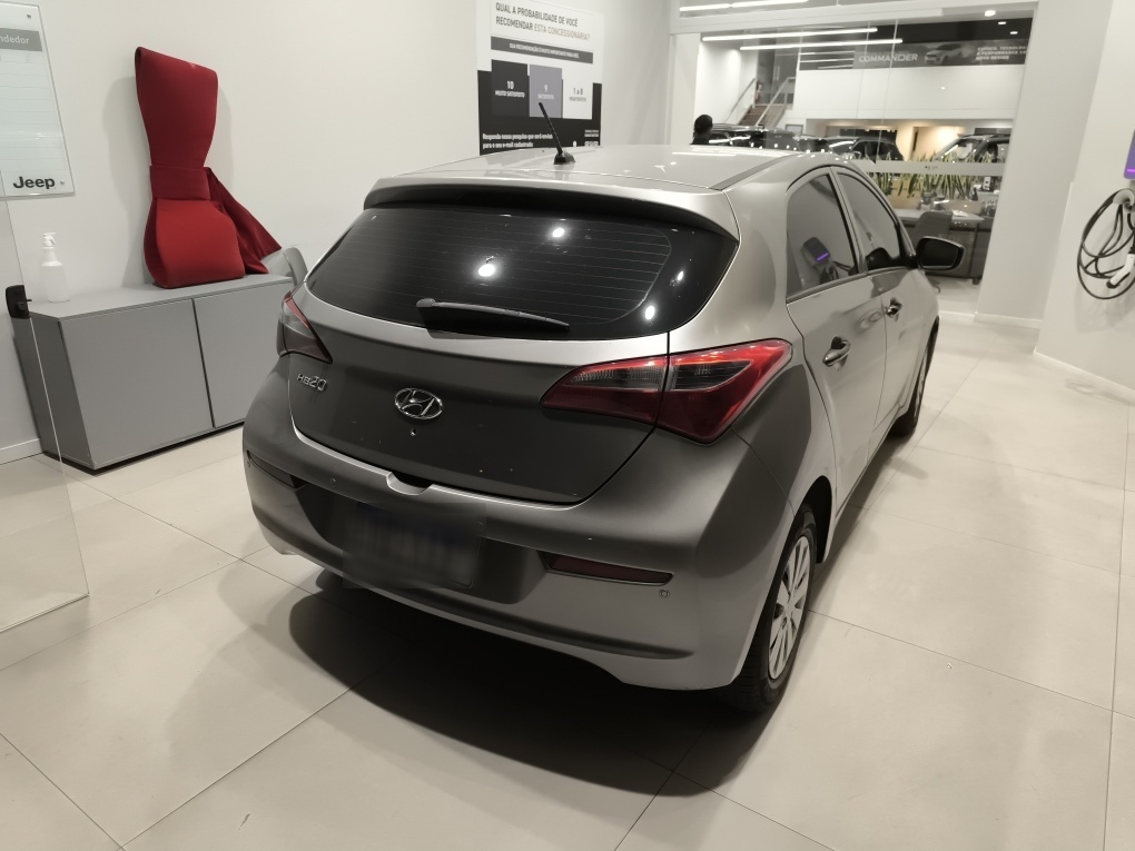 HYUNDAI HB20 1.0 COMFORT 12V FLEX 4P MANUAL HYUNDAI HB20 1.0 COMFORT 12V FLEX 4P MANUAL