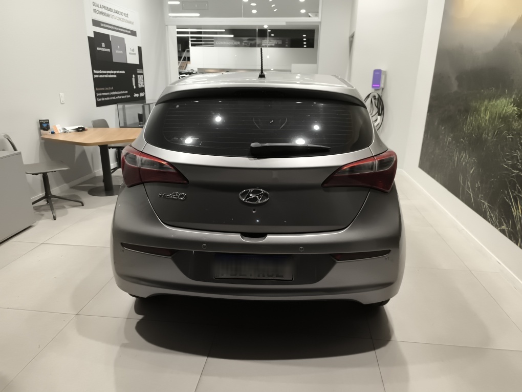 HYUNDAI HB20 1.0 COMFORT 12V FLEX 4P MANUAL HYUNDAI HB20 1.0 COMFORT 12V FLEX 4P MANUAL