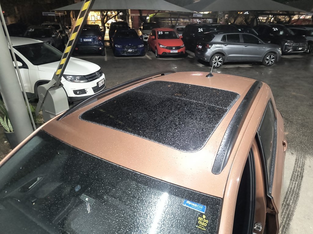 VOLKSWAGEN T-CROSS 1.0 200 TSI TOTAL FLEX COMFORTLINE AUTOMATICO