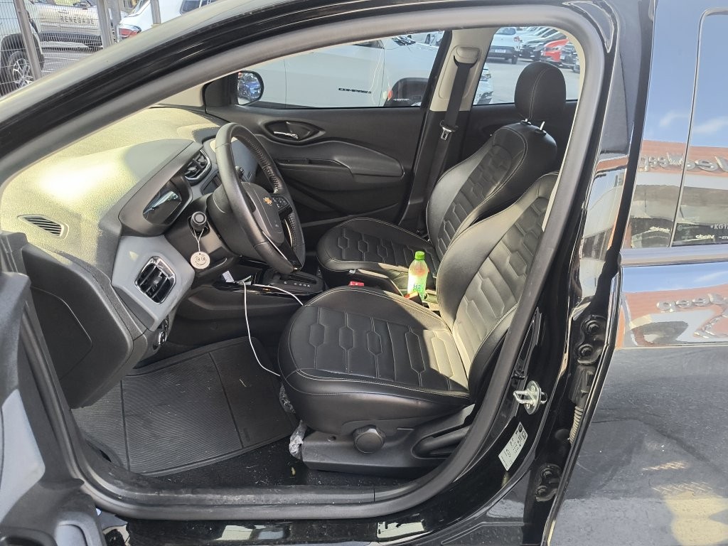 CHEVROLET ONIX 1.4 MPFI LTZ 8V FLEX 4P AUTOMATICO