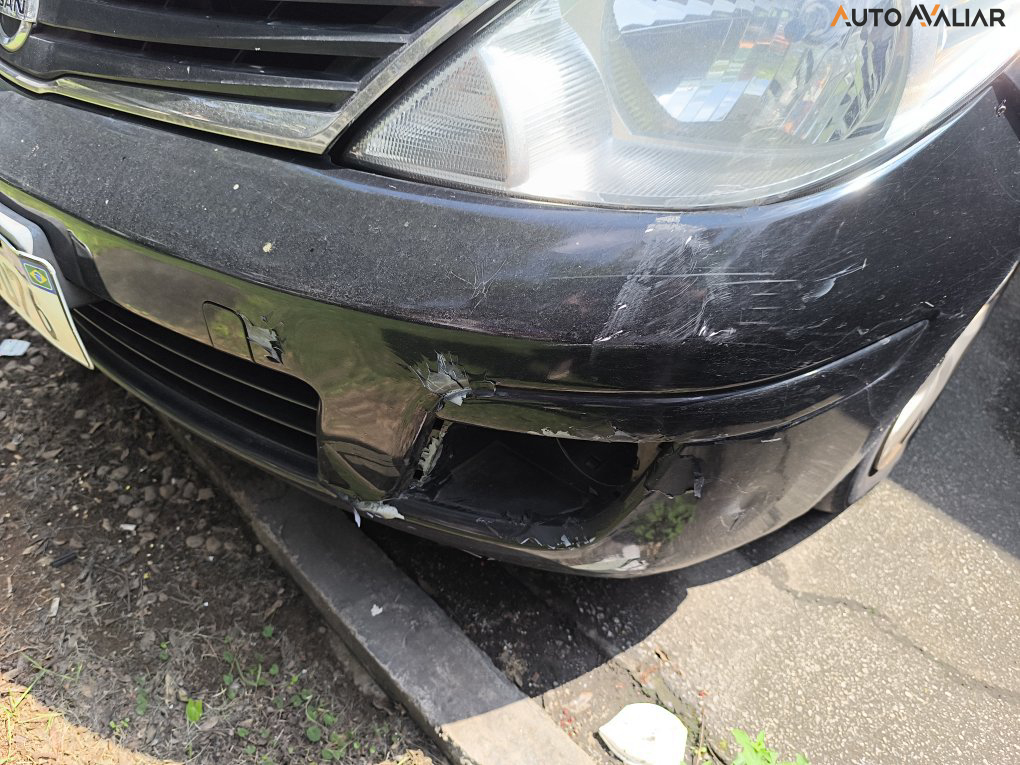 NISSAN TIIDA 1.8 SEDAN 16V FLEX 4P MANUAL