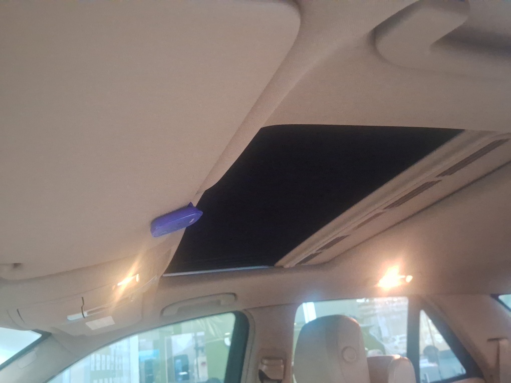 MERCEDES-BENZ ML 63 AMG AMG 4X4 5.5 V-8 BI-TB