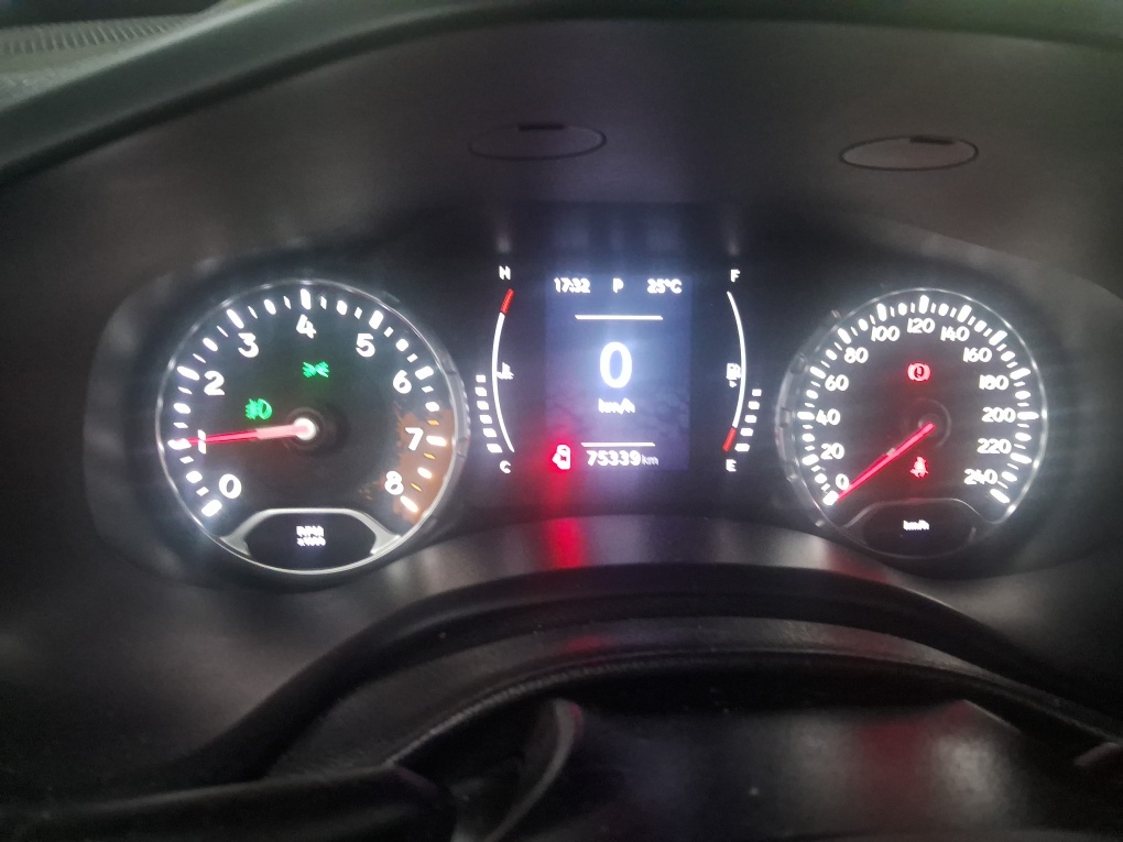 JEEP RENEGADE 1.8 16V FLEX LONGITUDE 4P AUTOMATICO