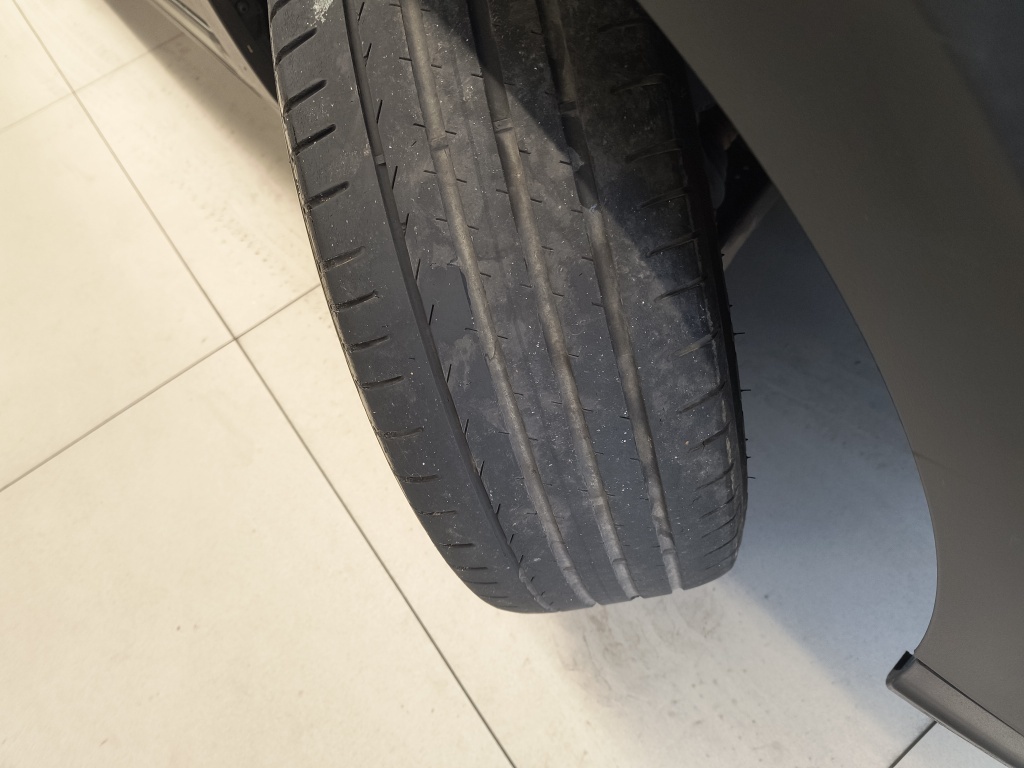 VOLKSWAGEN NIVUS 1.0 200 TSI TOTAL FLEX COMFORTLINE AUTOM&Aacute;TICO