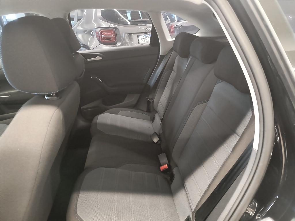 VOLKSWAGEN NIVUS 1.0 200 TSI TOTAL FLEX COMFORTLINE AUTOM&Aacute;TICO