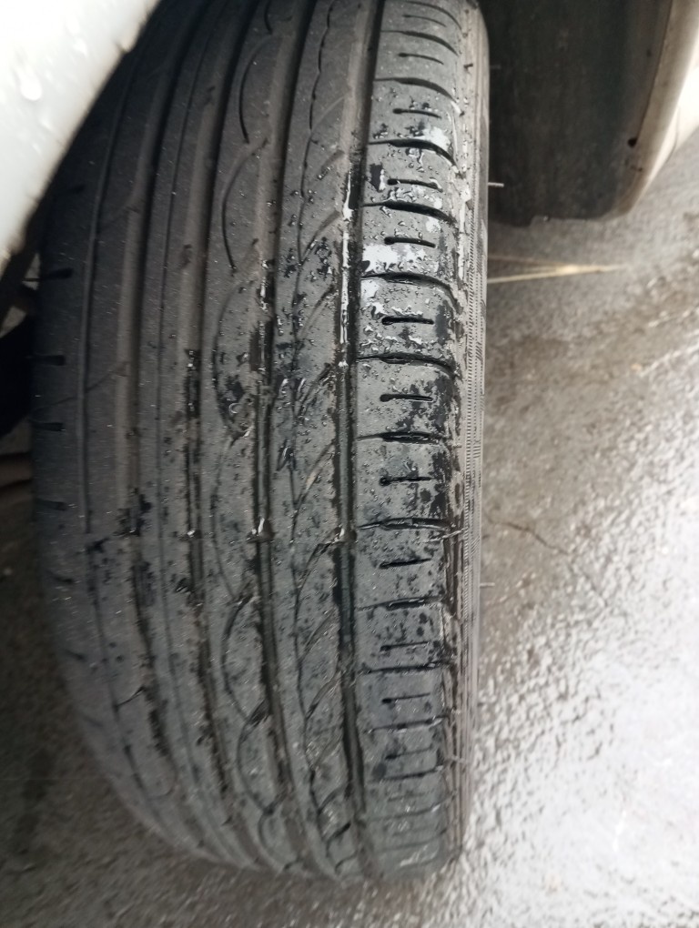 VOLKSWAGEN GOL 1.0 MI 8V FLEX 4P MANUAL G.IV