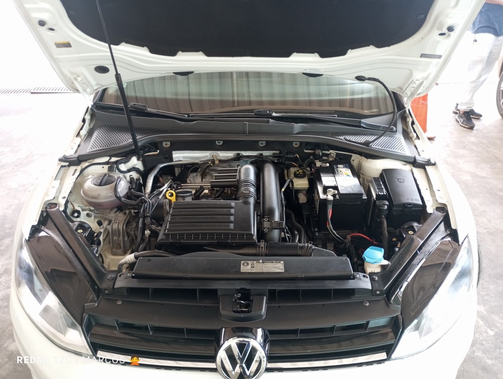 VOLKSWAGEN GOLF 1.4 TSI COMFORTLINE 16V GASOLINA 4P AUTOMATICO