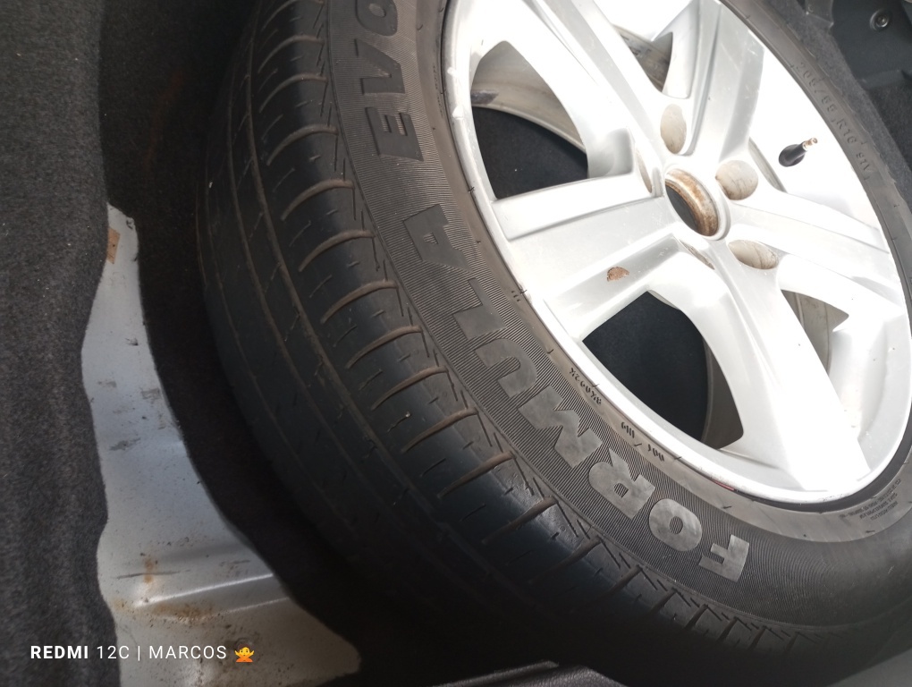 VOLKSWAGEN GOLF 1.4 TSI COMFORTLINE 16V GASOLINA 4P AUTOMATICO