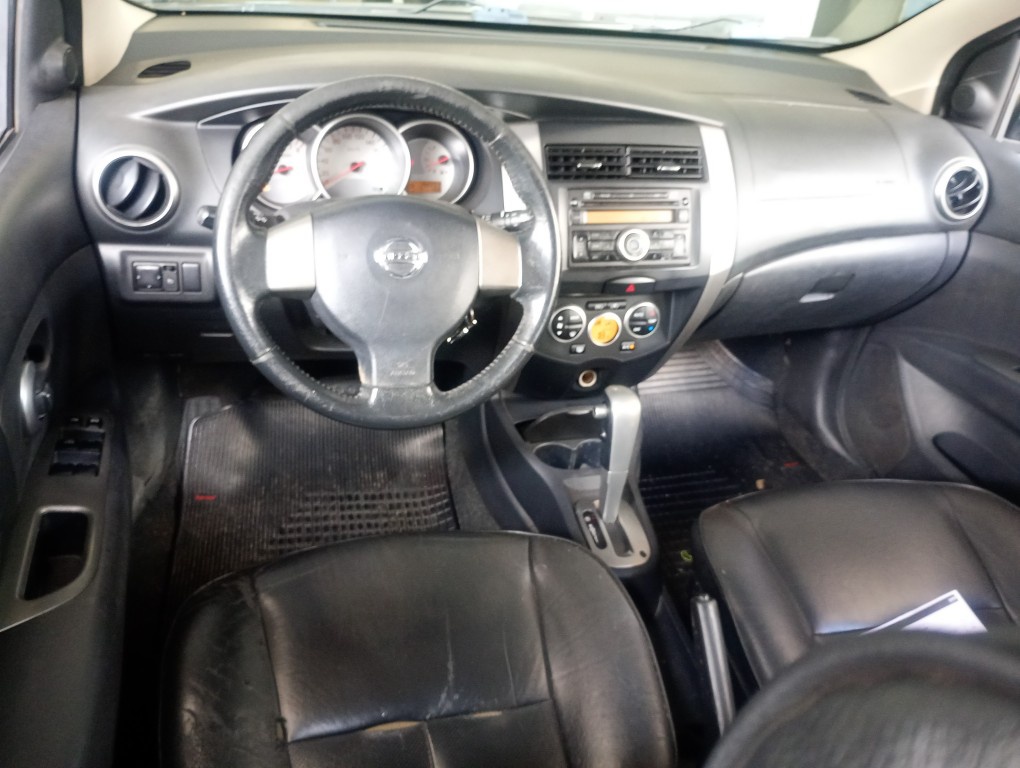 NISSAN LIVINA 1.8 SL X-GEAR 16V FLEX 4P AUTOMATICO
