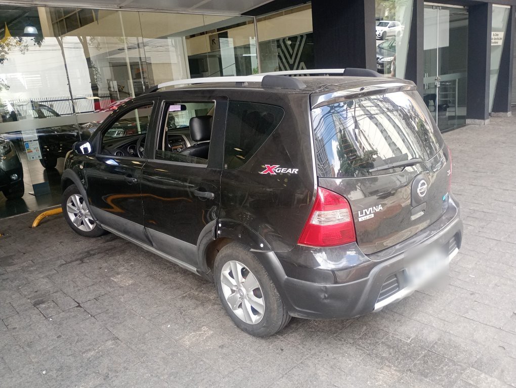 NISSAN LIVINA 1.8 SL X-GEAR 16V FLEX 4P AUTOMATICO