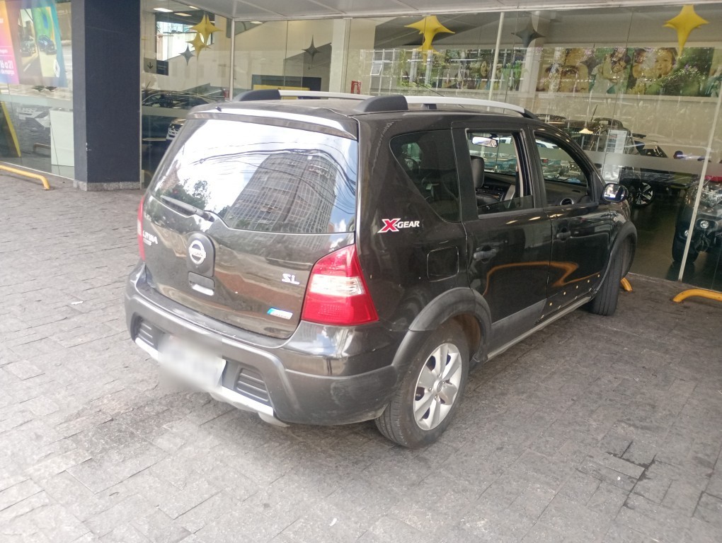 NISSAN LIVINA 1.8 SL X-GEAR 16V FLEX 4P AUTOMATICO