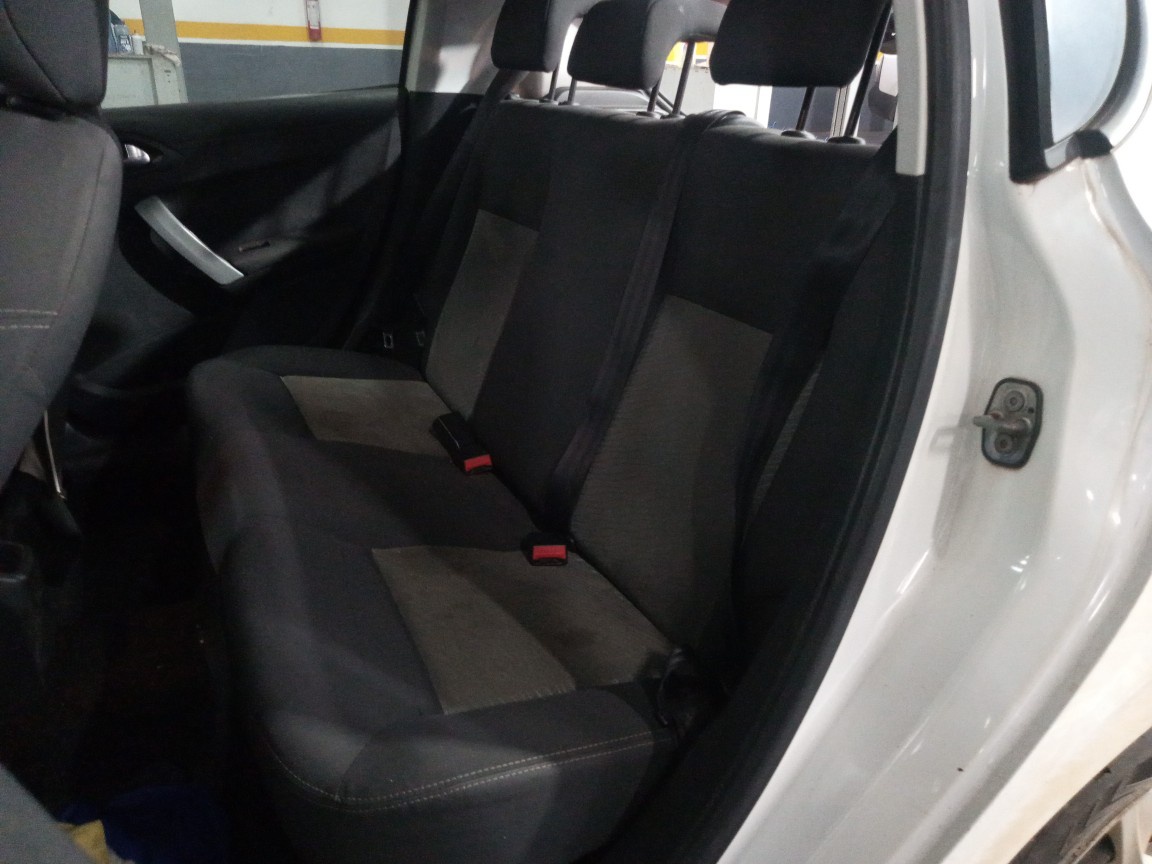 PEUGEOT 208 1.5 ACTIVE 8V FLEX 4P MANUAL