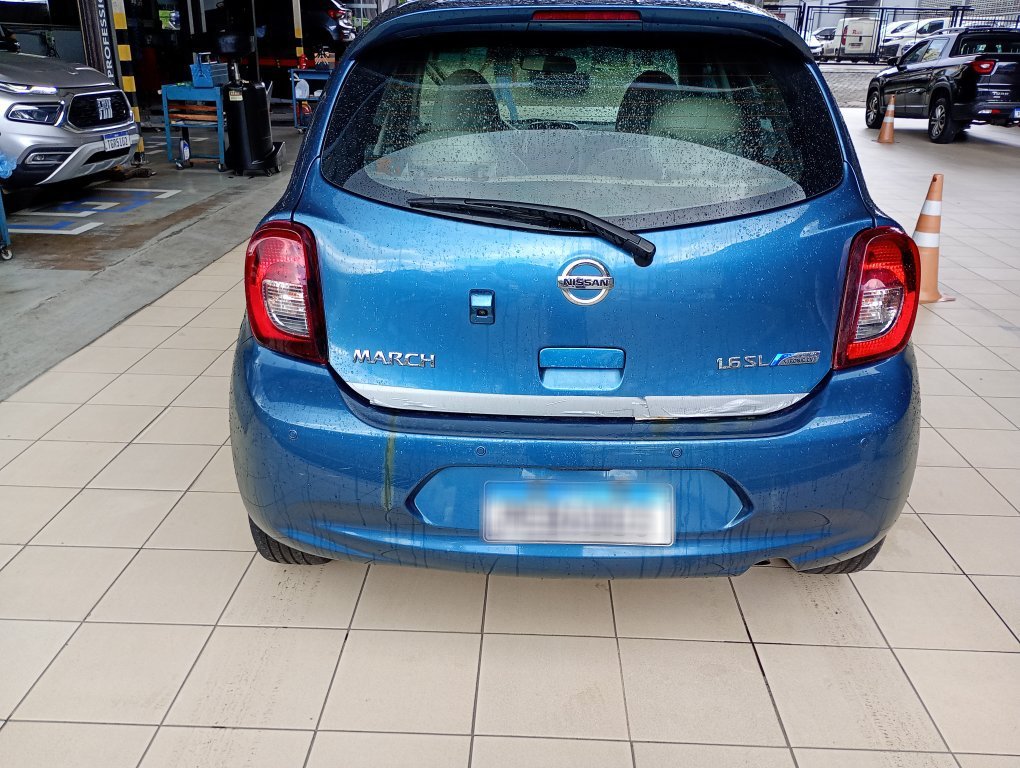 NISSAN MARCH 1.6 SL 16V FLEXSTART 4P XTRONIC