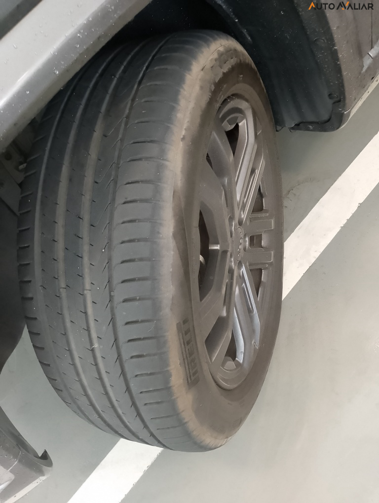 JEEP COMMANDER 2.0 HURRICANE 4 TURBO GASOLINA OVERLAND AT9