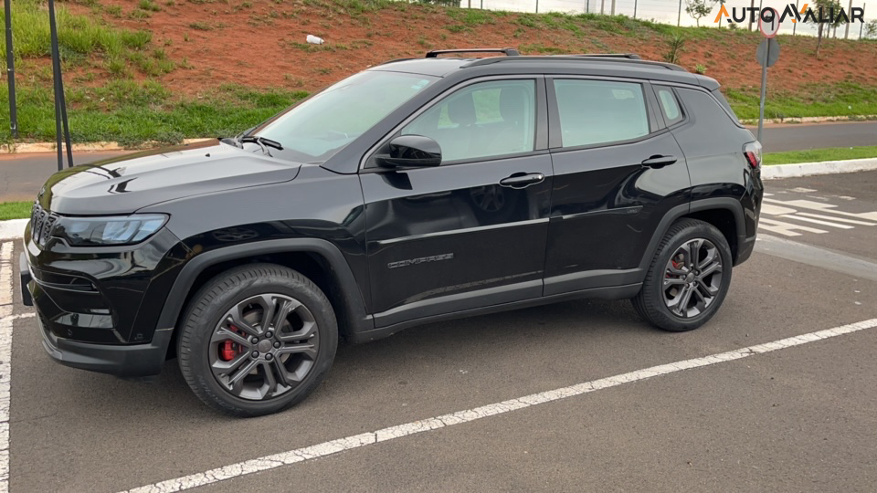 JEEP COMPASS COMPASS Lon Nig. Eagle 1.3 4x2 Flex Aut.