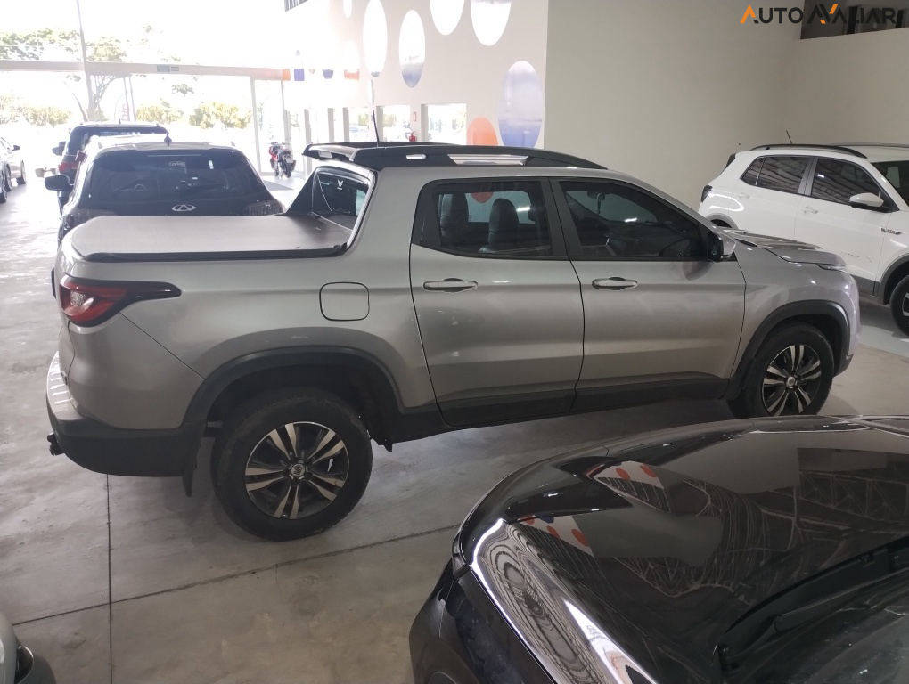 FIAT TORO 2.0 16V TURBO DIESEL FREEDOM 4WD AT9