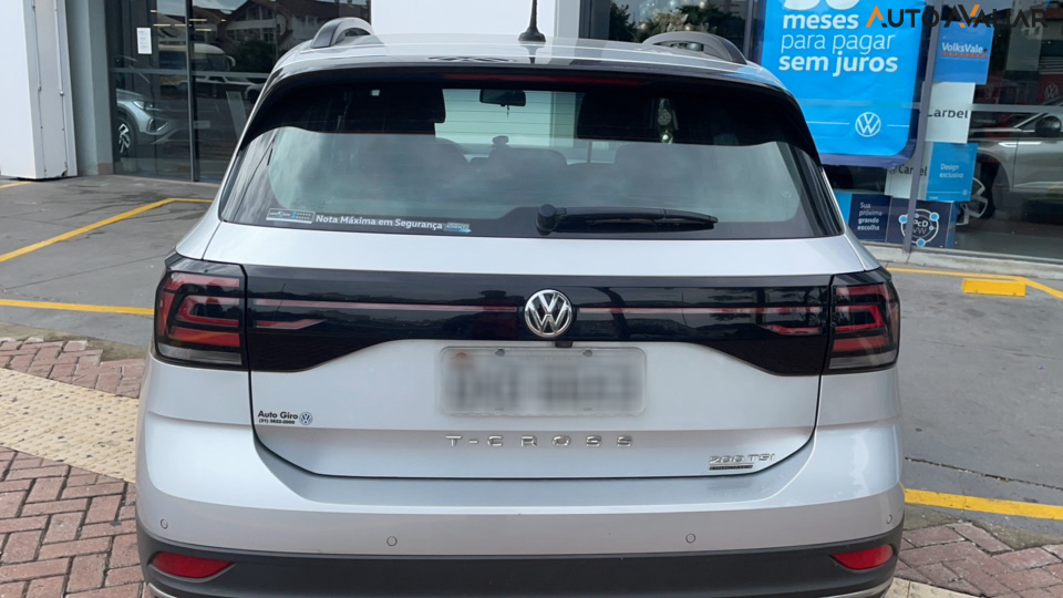 VOLKSWAGEN T-CROSS 1.0 200 TSI TOTAL FLEX COMFORTLINE AUTOMATICO