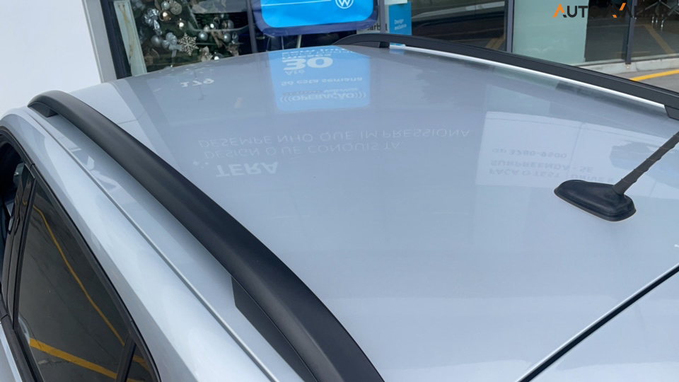 VOLKSWAGEN T-CROSS 1.0 200 TSI TOTAL FLEX COMFORTLINE AUTOMATICO