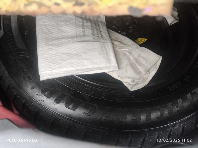 VOLKSWAGEN T-CROSS 1.0 200 TSI TOTAL FLEX AUTOM&Aacute;TICO