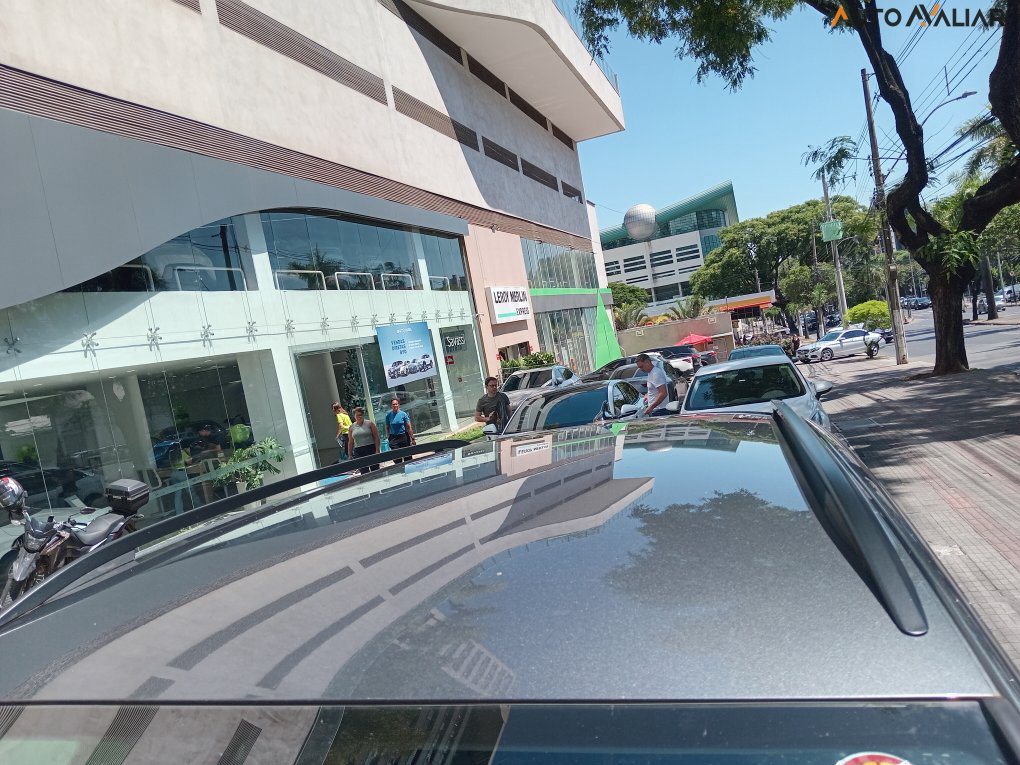 VOLKSWAGEN TAOS 1.4 250 TSI TOTAL FLEX COMFORTLINE AUTOM&Aacute;TICO