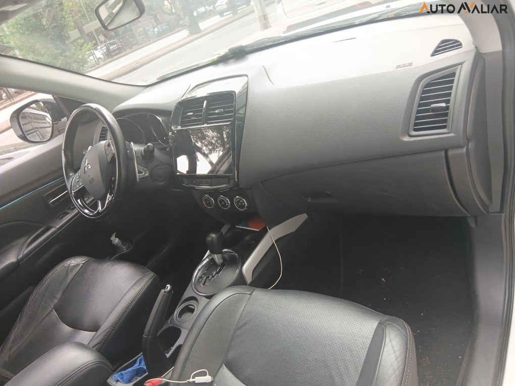 MITSUBISHI OUTLANDER 2.0 MIVEC FLEX SPORT HPE AUTOM&Aacute;TICO