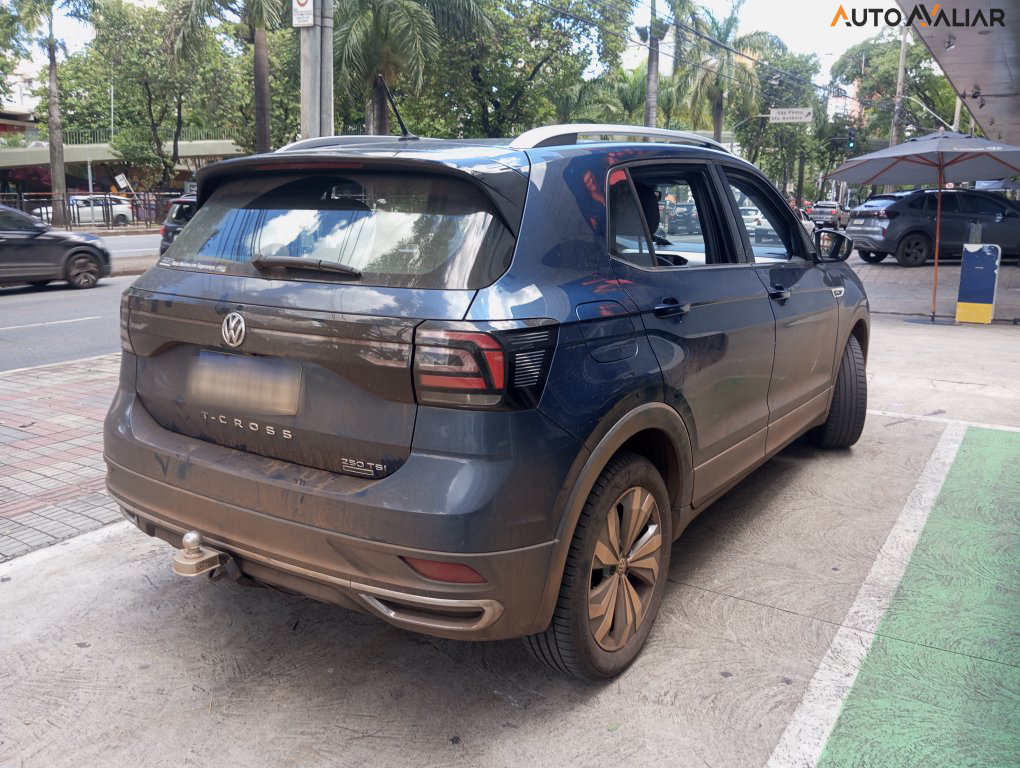 VOLKSWAGEN T-CROSS 1.4 250 TSI TOTAL FLEX HIGHLINE AUTOMATICO