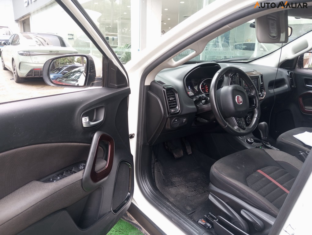 FIAT TORO 2.0 16V TURBO DIESEL FREEDOM 4WD AT9
