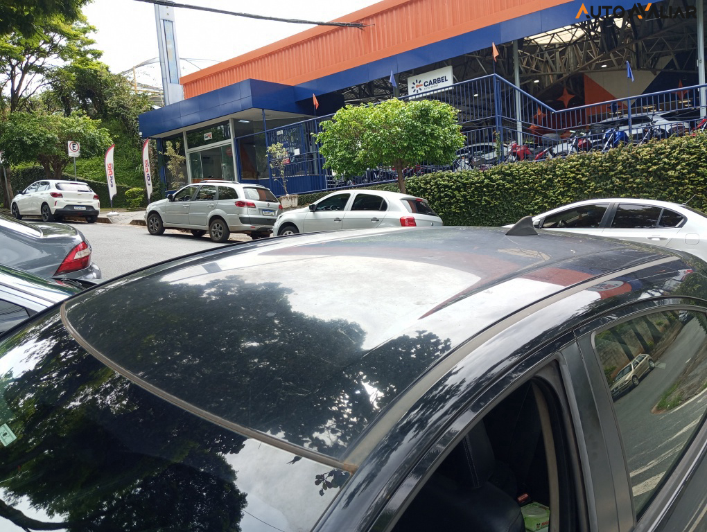 HONDA HR-V 1.8 16V FLEX LX 4P MANUAL