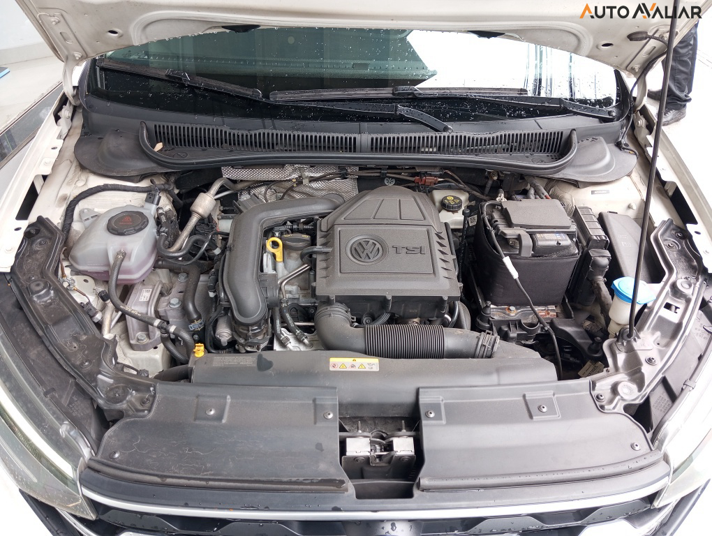VOLKSWAGEN NIVUS 1.0 200 TSI TOTAL FLEX COMFORTLINE AUTOM&Aacute;TICO