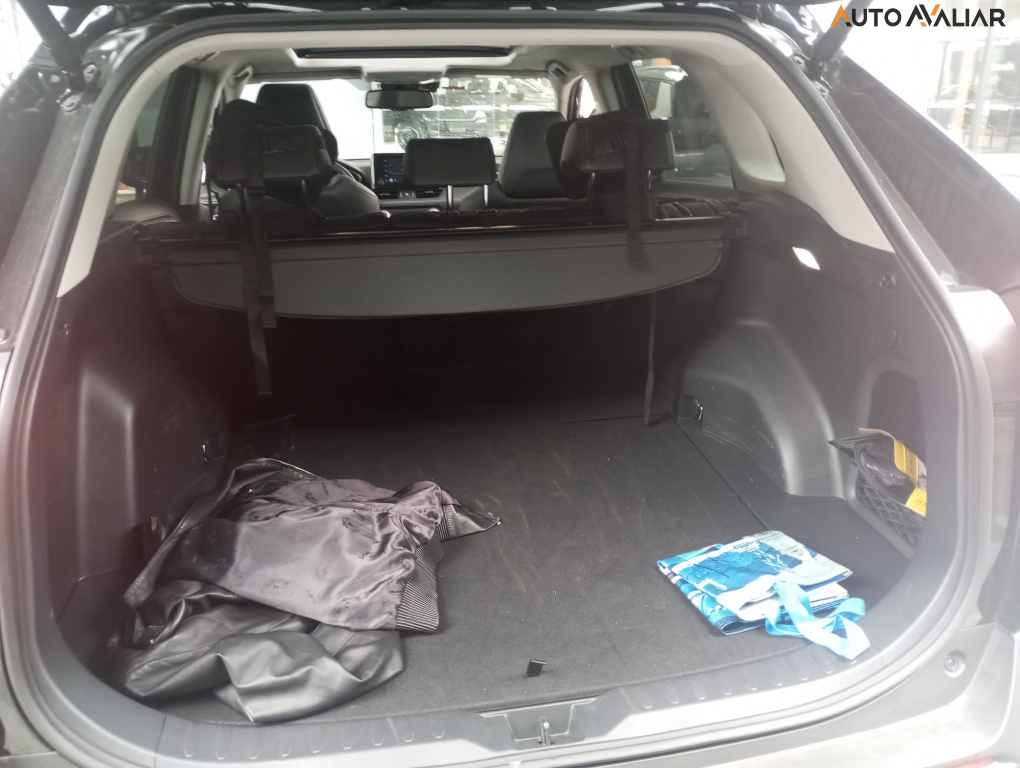 TOYOTA RAV4 2.5 VVT-IE HYBRID SX CONNECT AWD CVT