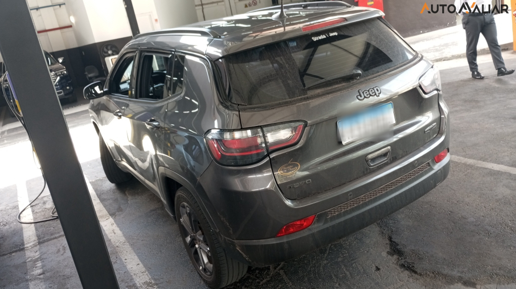 JEEP COMPASS 1.3 T270 TURBO FLEX LONGITUDE AT6