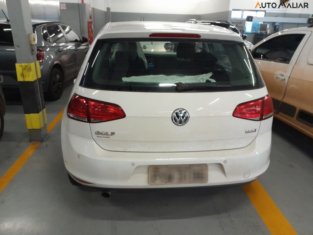 VOLKSWAGEN GOLF 1.6 MSI COMFORTLINE 16V TOTAL FLEX 4P TIPTRONIC