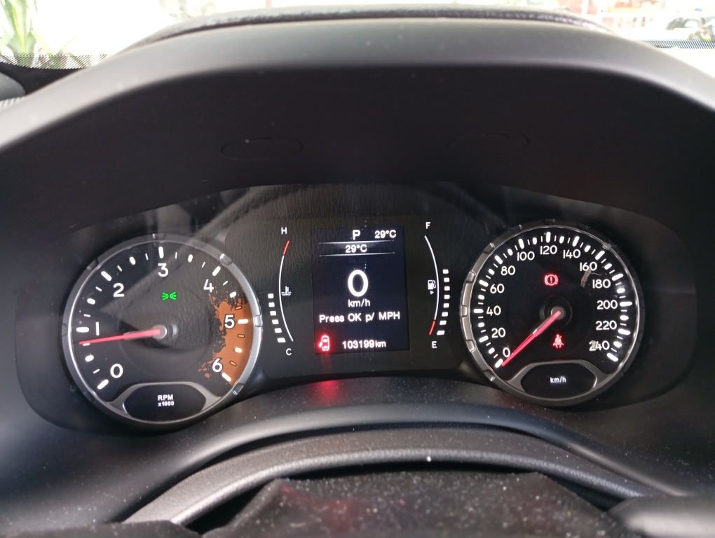 JEEP RENEGADE 2.0 16V TURBO DIESEL LONGITUDE 4P 4X4 AUTOMATICO