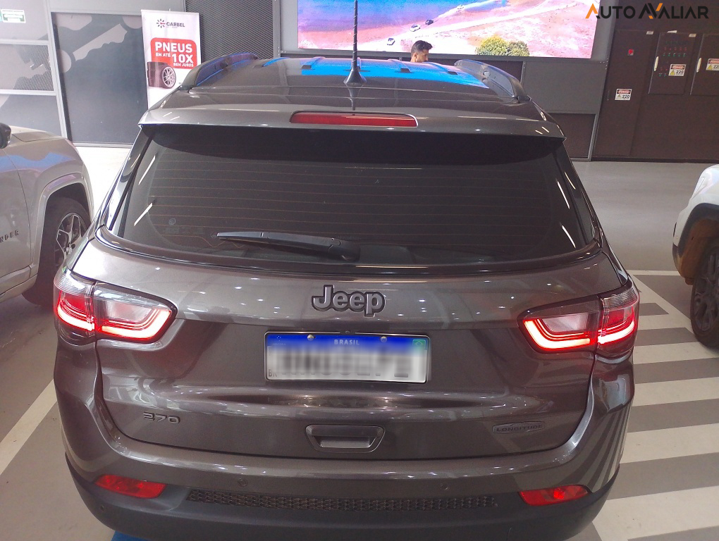 JEEP COMPASS 1.3 T270 TURBO FLEX LONGITUDE AT6