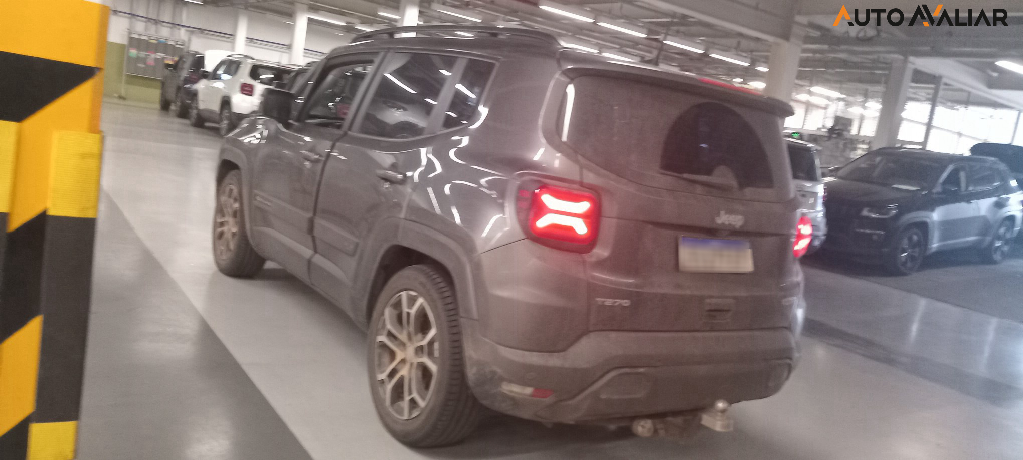 JEEP RENEGADE 1.3 T270 TURBO FLEX LONGITUDE AT6