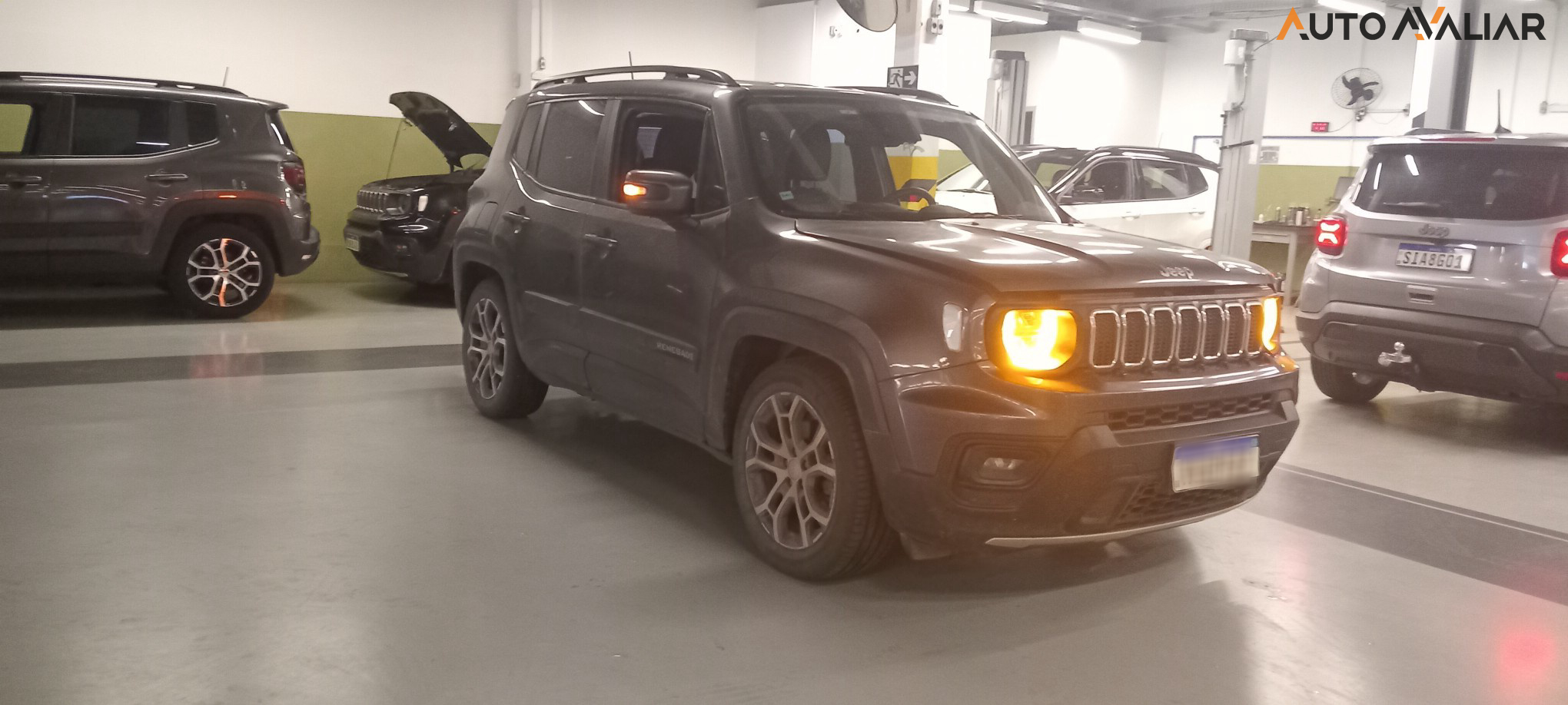 JEEP RENEGADE 1.3 T270 TURBO FLEX LONGITUDE AT6
