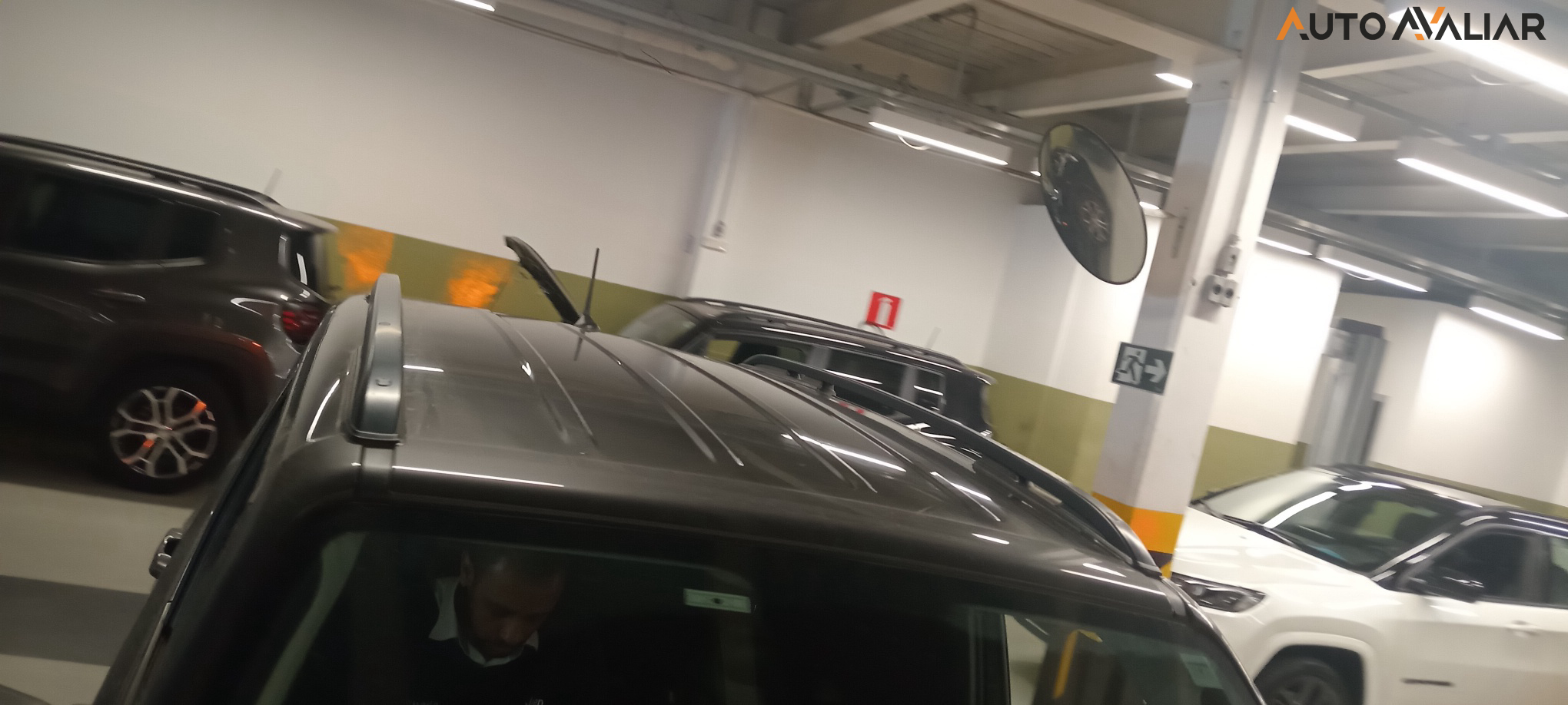 JEEP RENEGADE 1.3 T270 TURBO FLEX LONGITUDE AT6