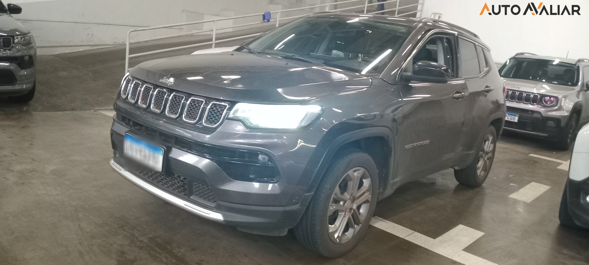 JEEP COMPASS 1.3 T270 TURBO FLEX LONGITUDE AT6