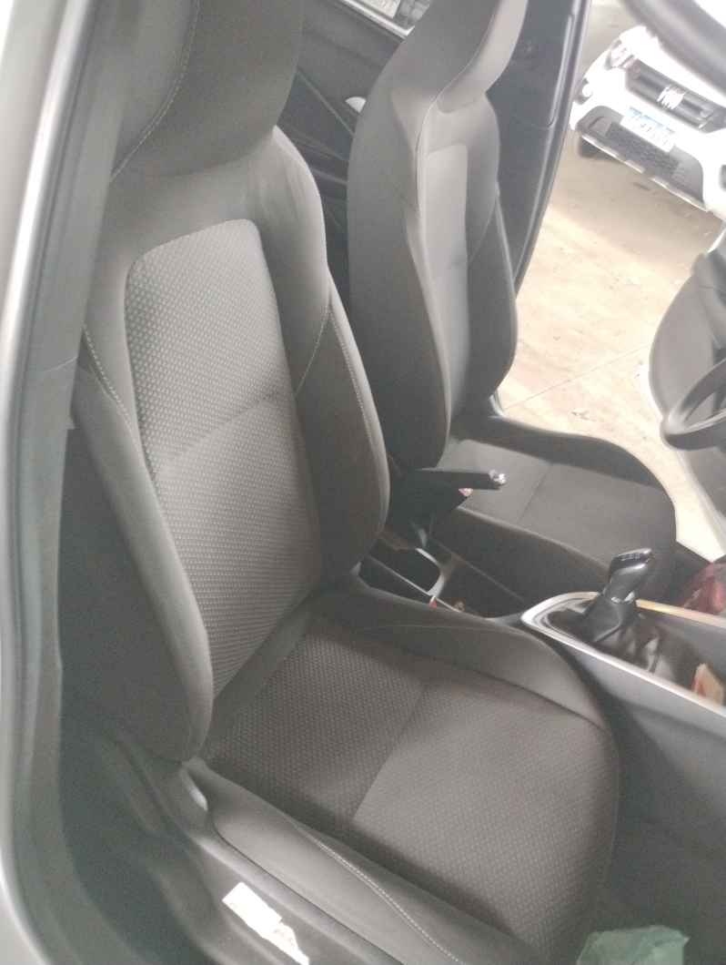 CHEVROLET ONIX 1.0 MT LT2 HB