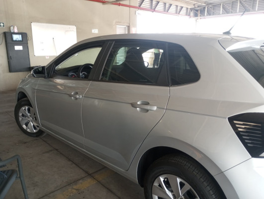 VOLKSWAGEN POLO 1.0 MPI MANUAL