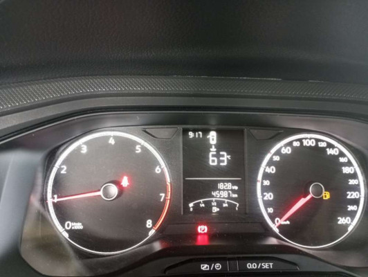 VOLKSWAGEN POLO 1.0 MPI MANUAL