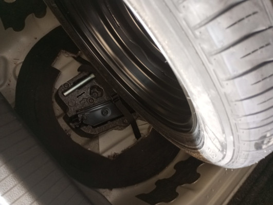 VOLKSWAGEN POLO 1.0 MPI MANUAL