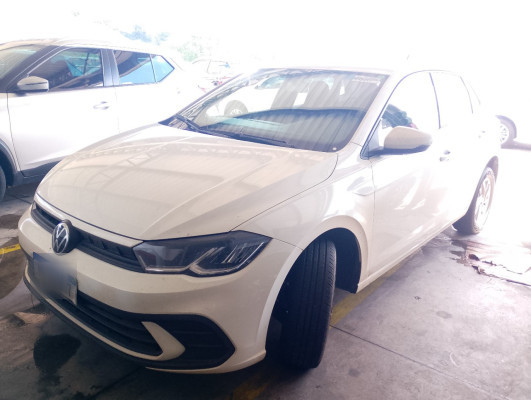VOLKSWAGEN POLO 1.0 170 TSI MANUAL