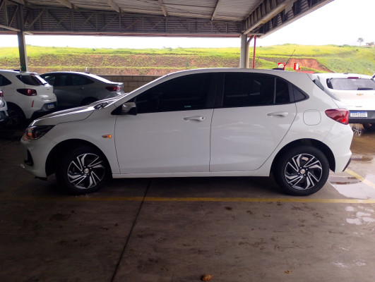 CHEVROLET ONIX 1.0 TURBO FLEX LT MANUAL